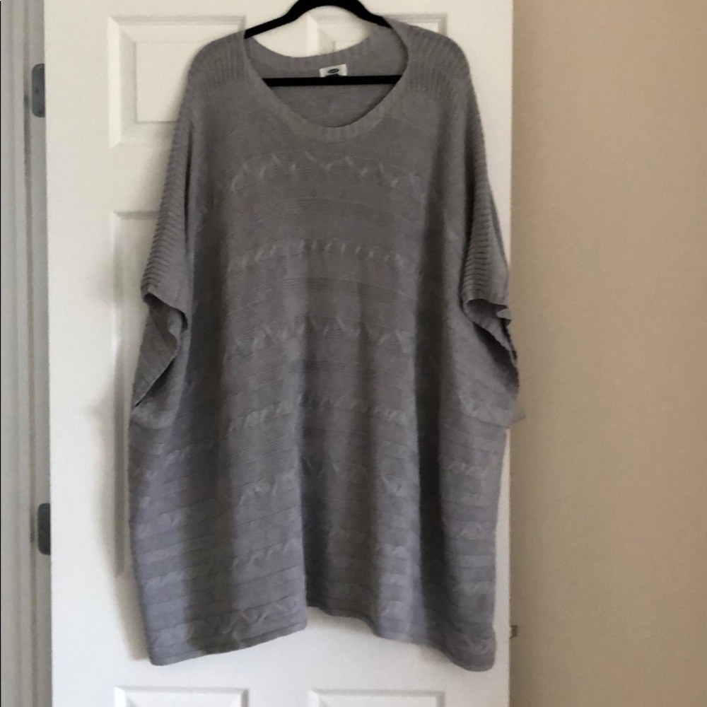 Tunic/Sweater/Top